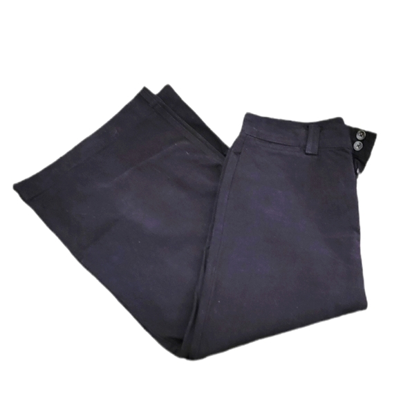 Forever 21 Los Angeles Flare Capri - Picture 1 of 5